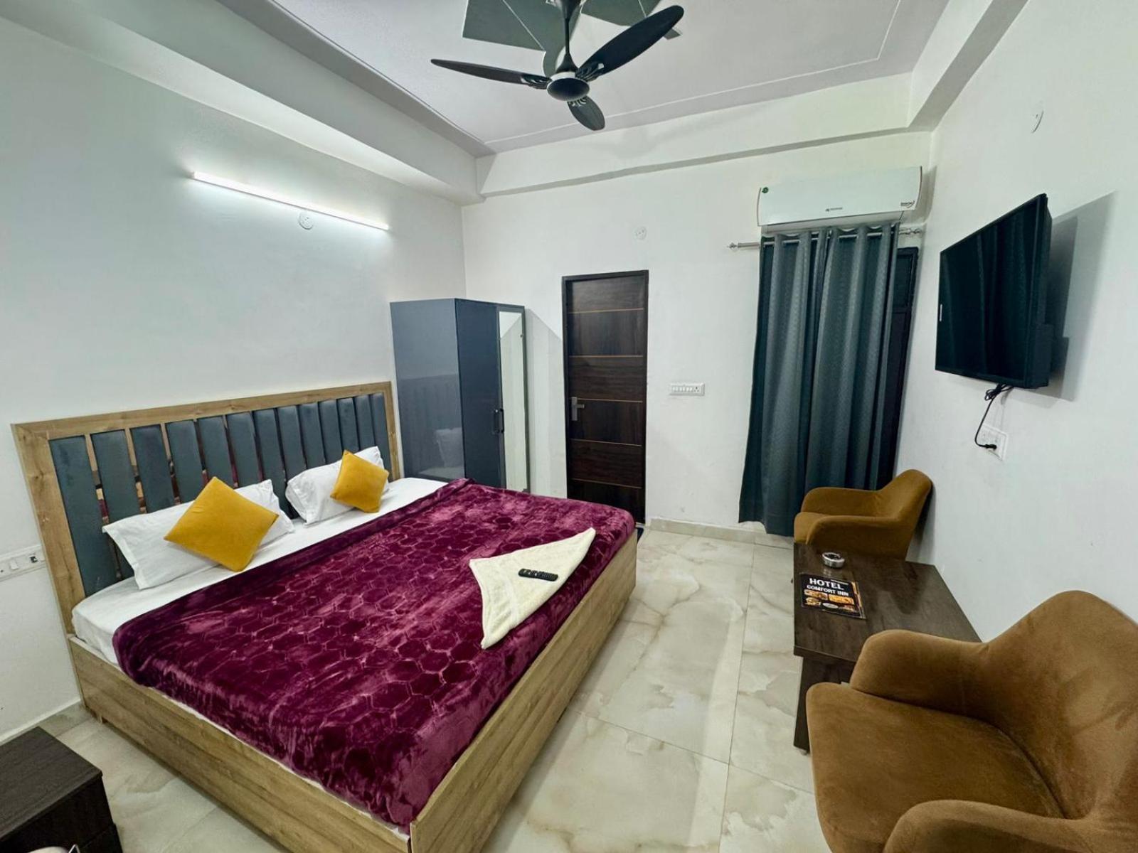 Comfort Inn, Mundka, New - Near Nangloi Metro Station * Delhi (National Capital Territory of India)